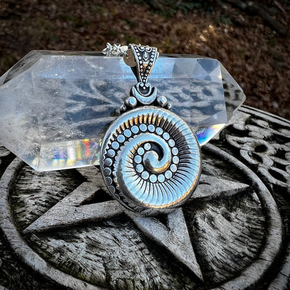 **Made-to-Order** Swirl Medallion