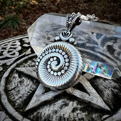 **Made-to-Order** Swirl Medallion