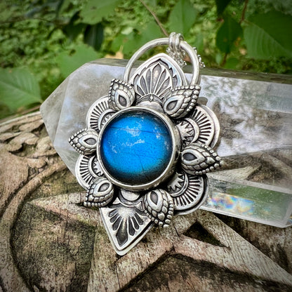 Labradorite Mandala Pendant