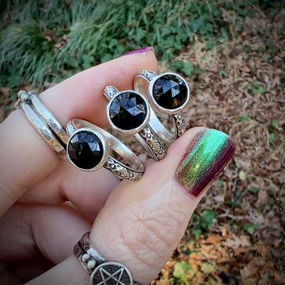 Black Onyx Floral Ring