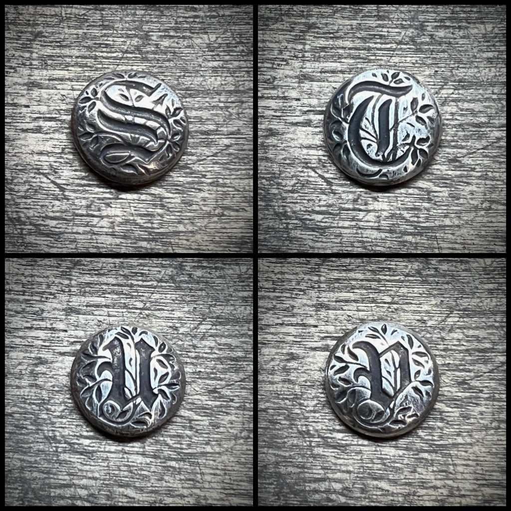 Gothic Letter Ring ✦ Pre-order