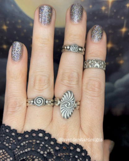 **Made-to-Order** Swirl Ring