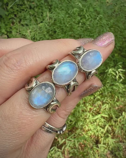 Moonstone Moon Ring ~ Size 10